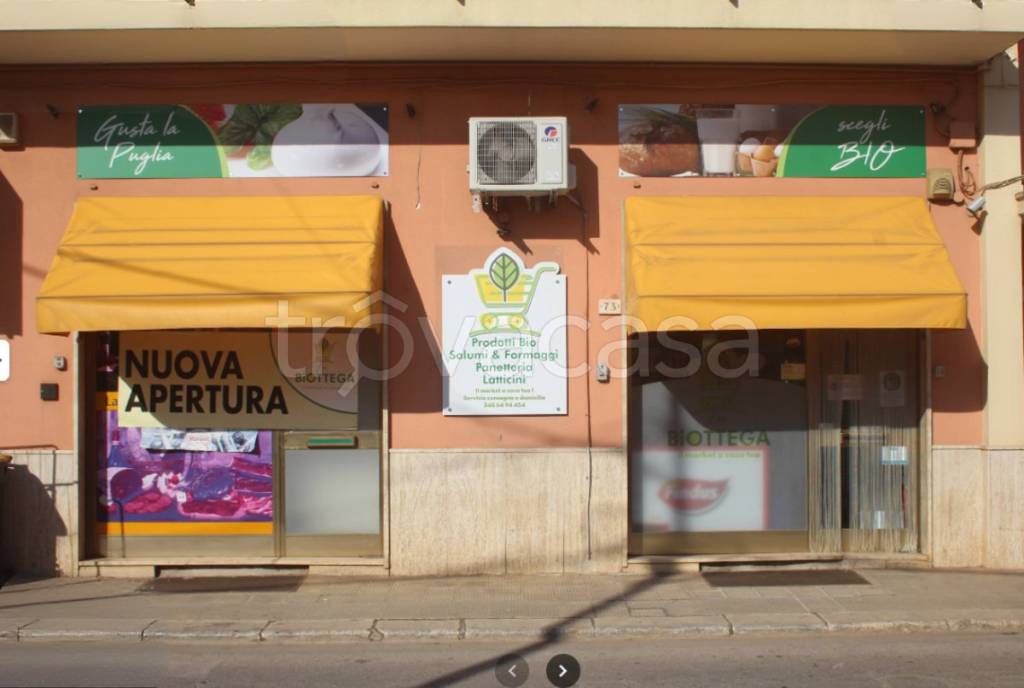 negozio in vendita a Turi