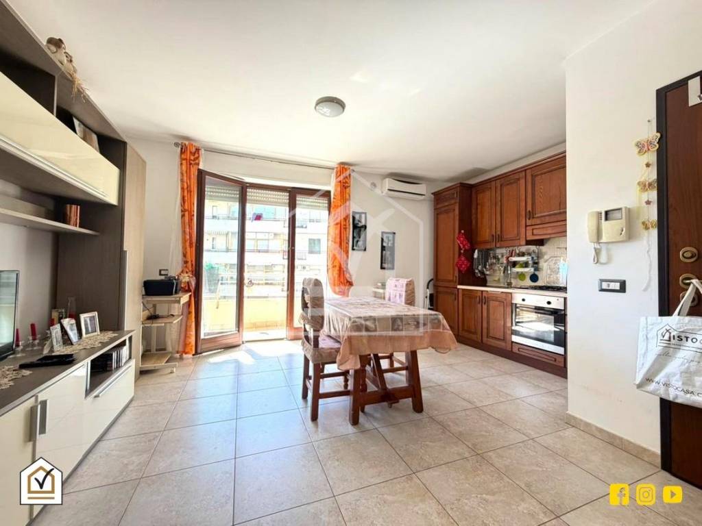 appartamento in vendita a Turi