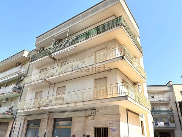 appartamento in vendita a Turi