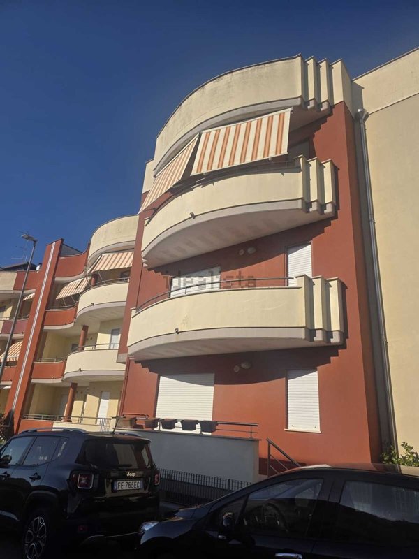 appartamento in vendita a Turi