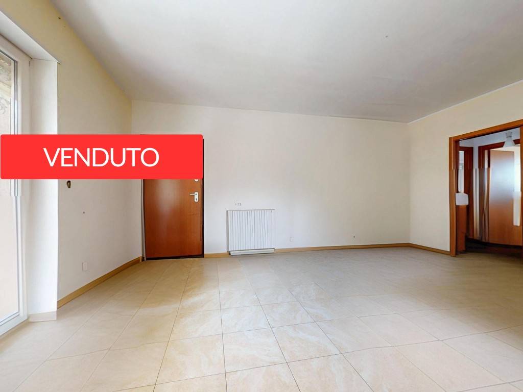 appartamento in vendita a Turi