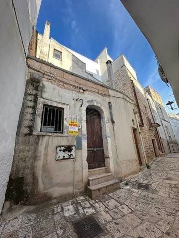 casa indipendente in vendita a Turi