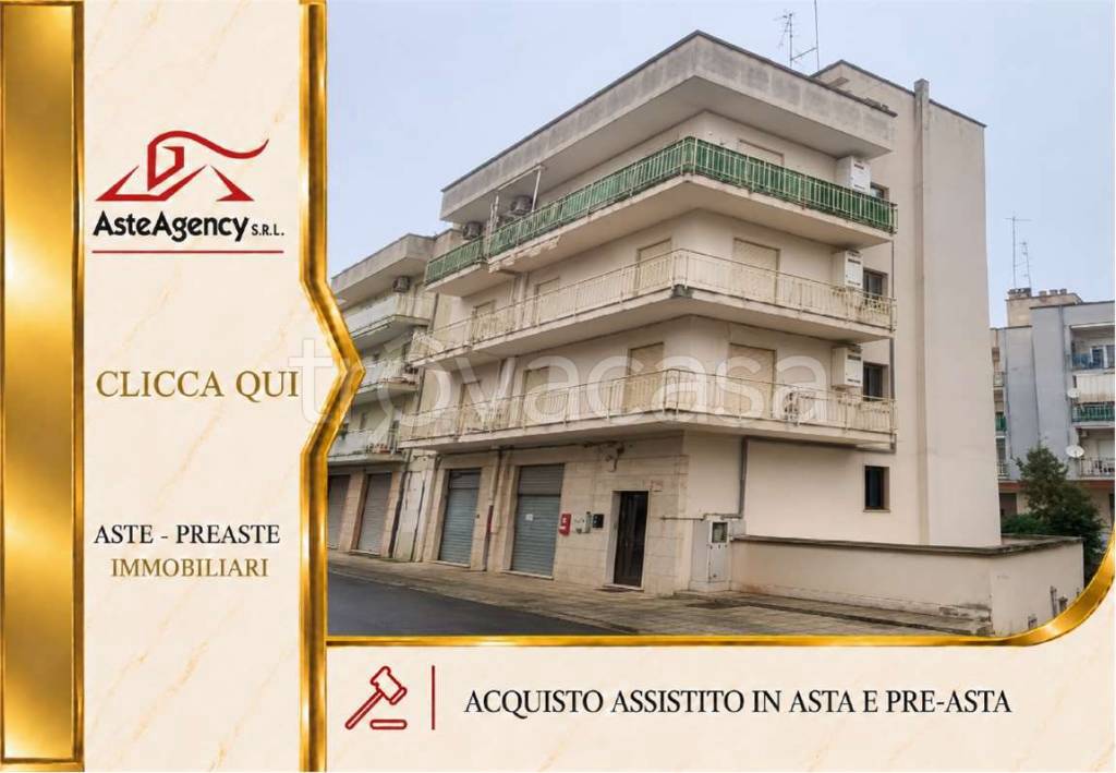 appartamento in vendita a Turi