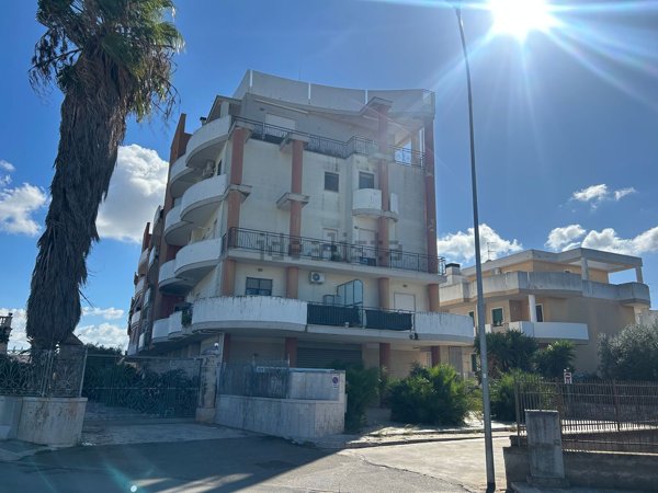 appartamento in vendita a Turi