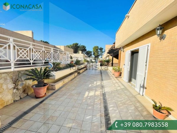 casa indipendente in vendita a Valenzano