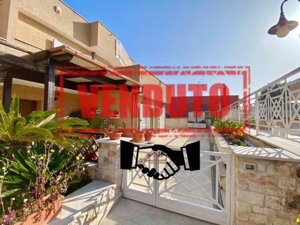 casa indipendente in vendita a Valenzano