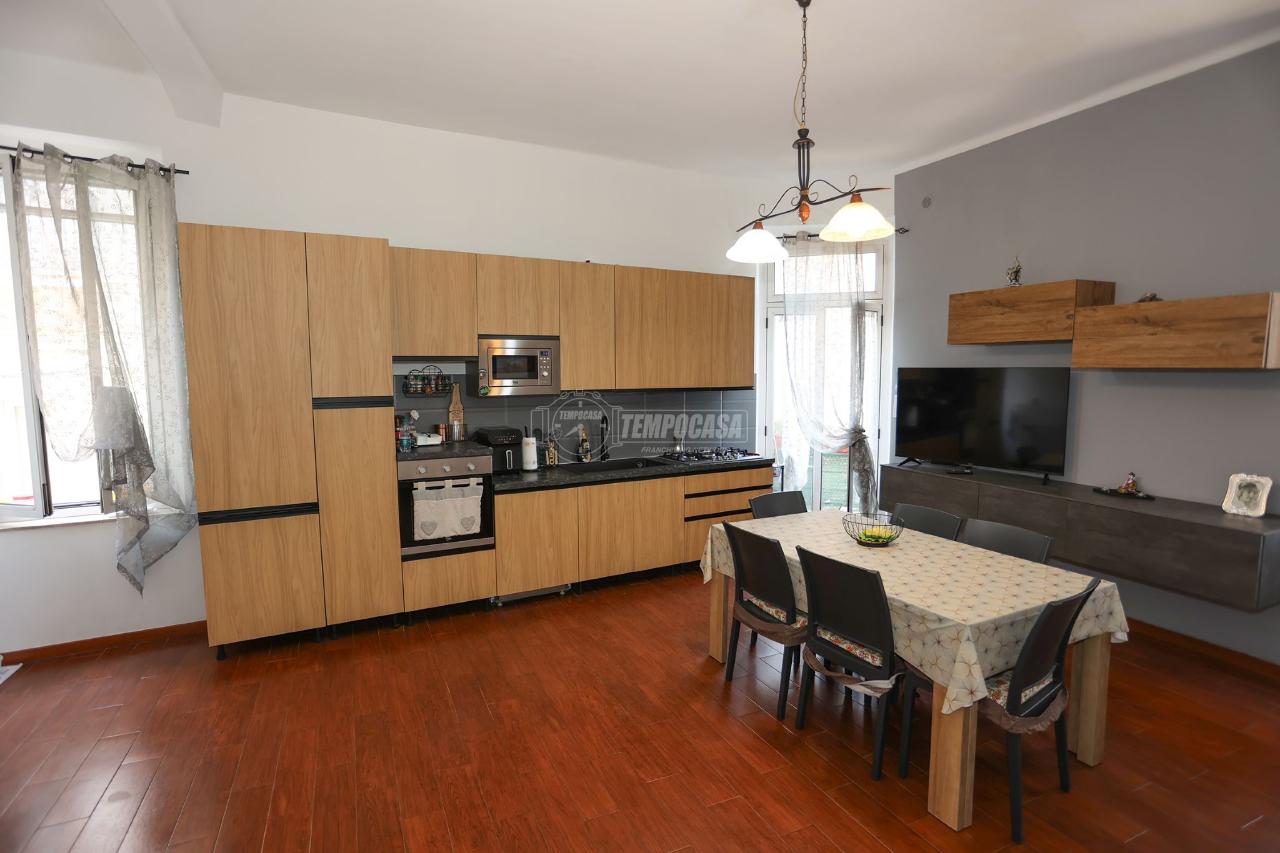 casa indipendente in vendita a Valenzano