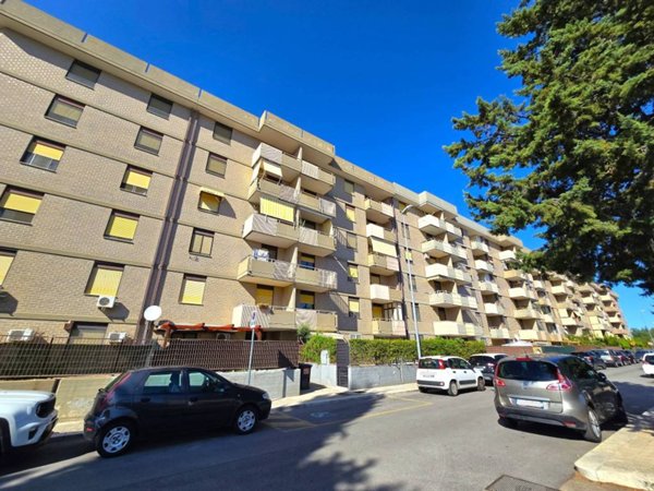 appartamento in vendita a Valenzano in zona Lamie