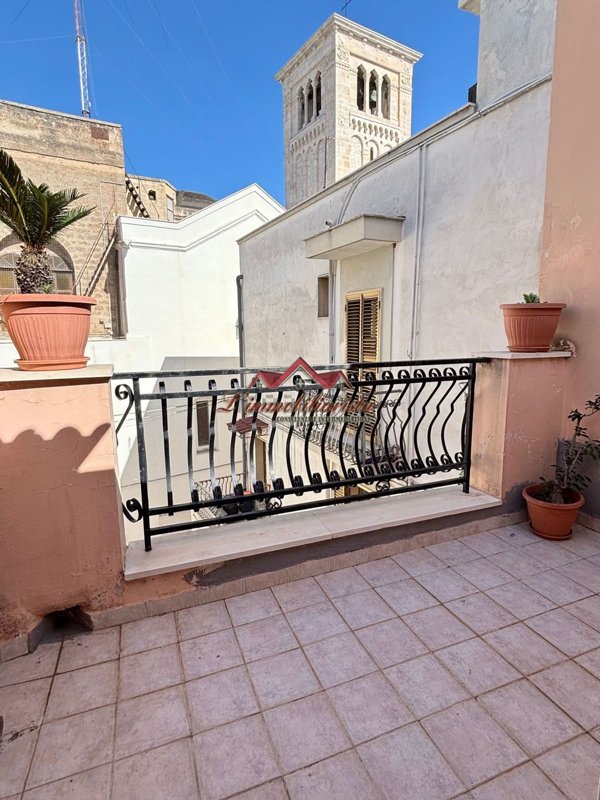casa indipendente in vendita a Valenzano