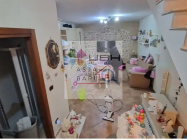 casa indipendente in vendita a Valenzano