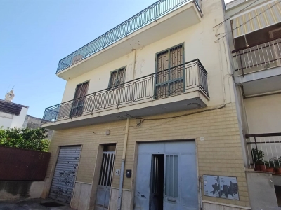 casa indipendente in vendita a Valenzano