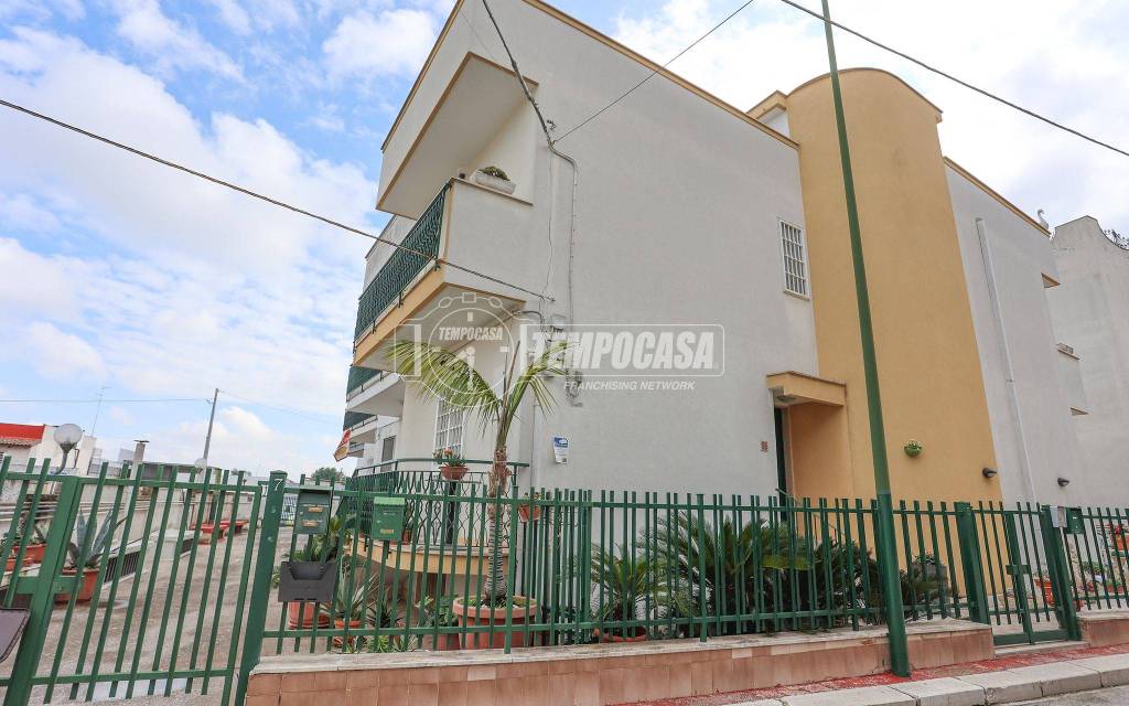 casa indipendente in vendita a Valenzano
