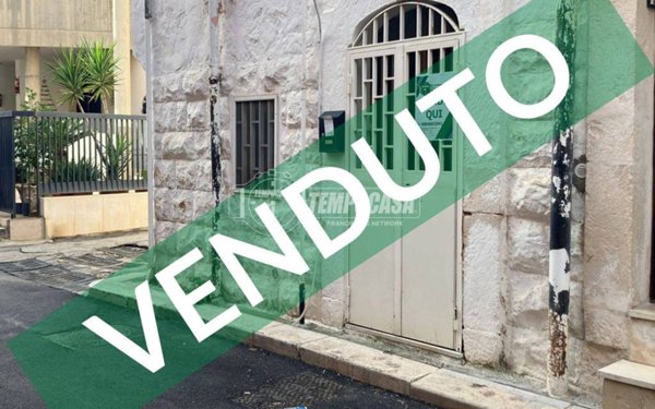 casa indipendente in vendita a Valenzano