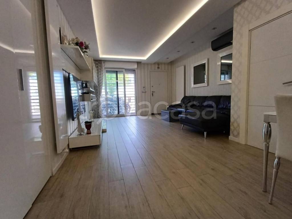 casa indipendente in vendita a Valenzano