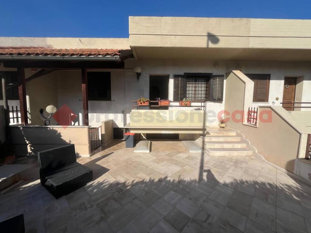 casa indipendente in vendita a Valenzano