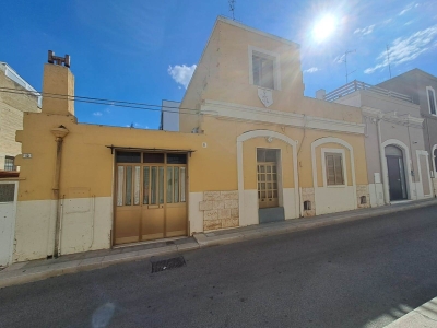 casa indipendente in vendita a Valenzano