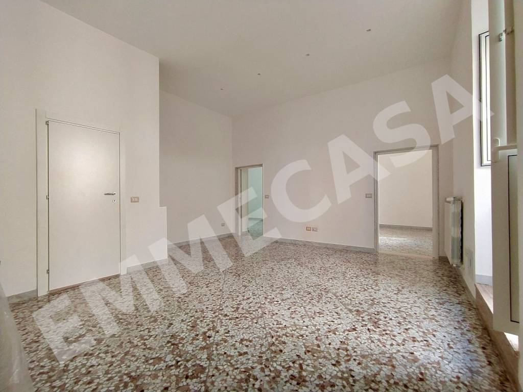 casa indipendente in vendita a Valenzano