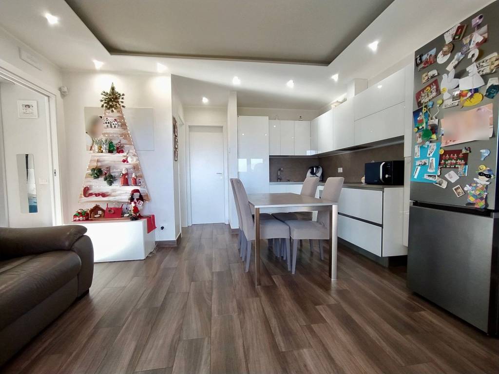 casa indipendente in vendita a Valenzano