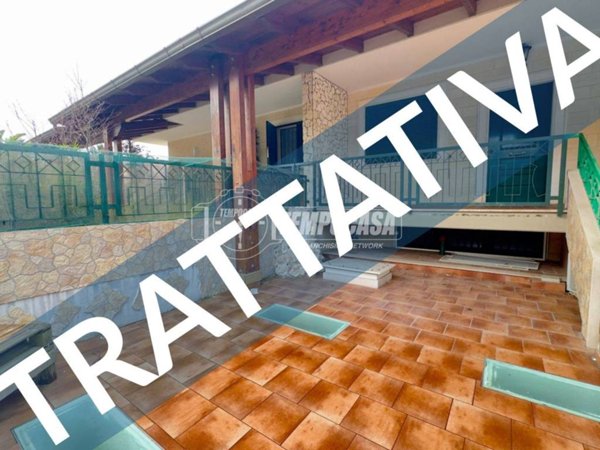 casa indipendente in vendita a Valenzano
