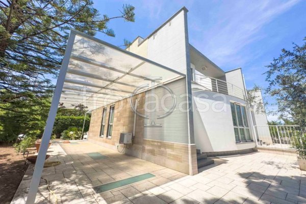 casa indipendente in vendita a Valenzano