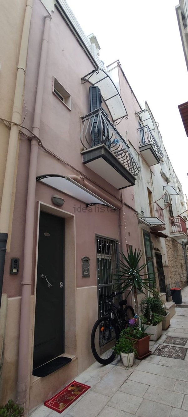 casa indipendente in vendita a Valenzano