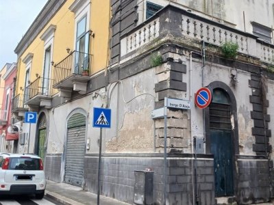 negozio in vendita a Valenzano