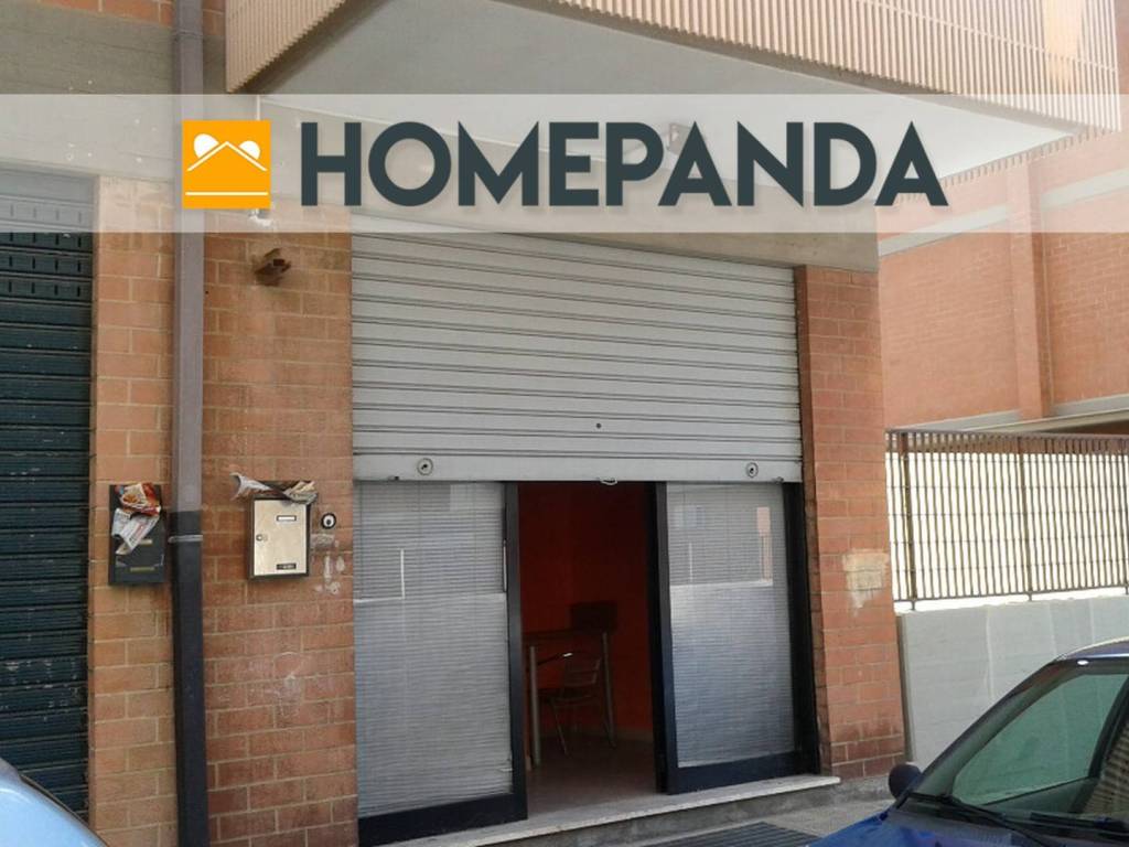 locale commerciale in vendita a Valenzano