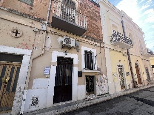 casa indipendente in vendita a Valenzano