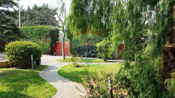 casa indipendente in vendita a Valenzano