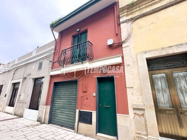 casa indipendente in vendita a Valenzano