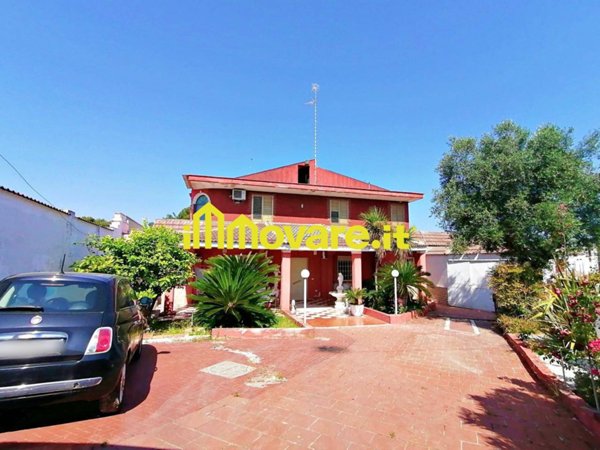 casa indipendente in vendita a Valenzano