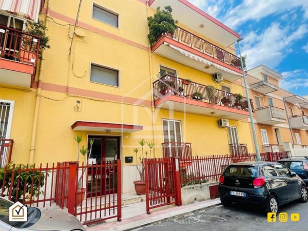 appartamento in vendita a Valenzano in zona Lamie