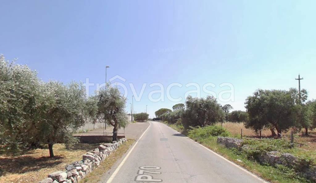 capannone in vendita a Valenzano