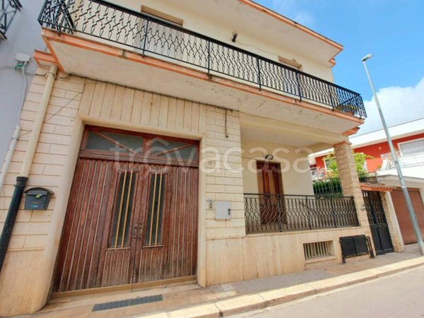 casa indipendente in vendita a Valenzano