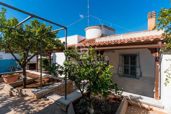 casa indipendente in vendita ad Avetrana