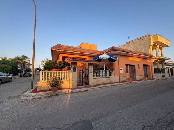 casa indipendente in vendita ad Avetrana