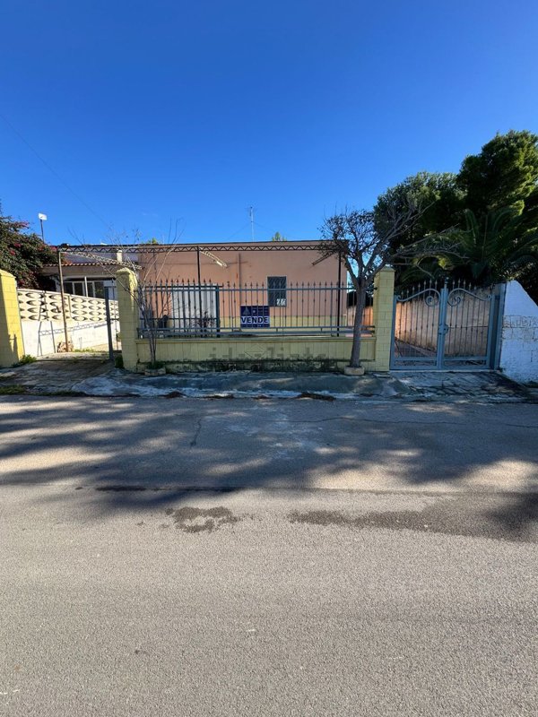 casa indipendente in vendita ad Avetrana