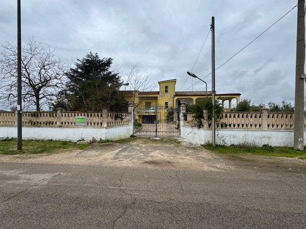 casa indipendente in vendita ad Avetrana