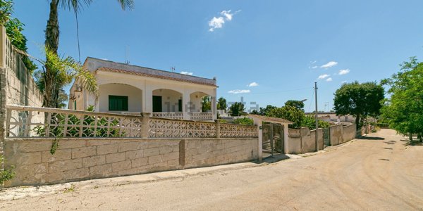casa indipendente in vendita ad Avetrana