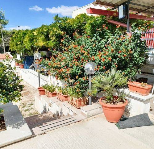 casa indipendente in vendita ad Avetrana