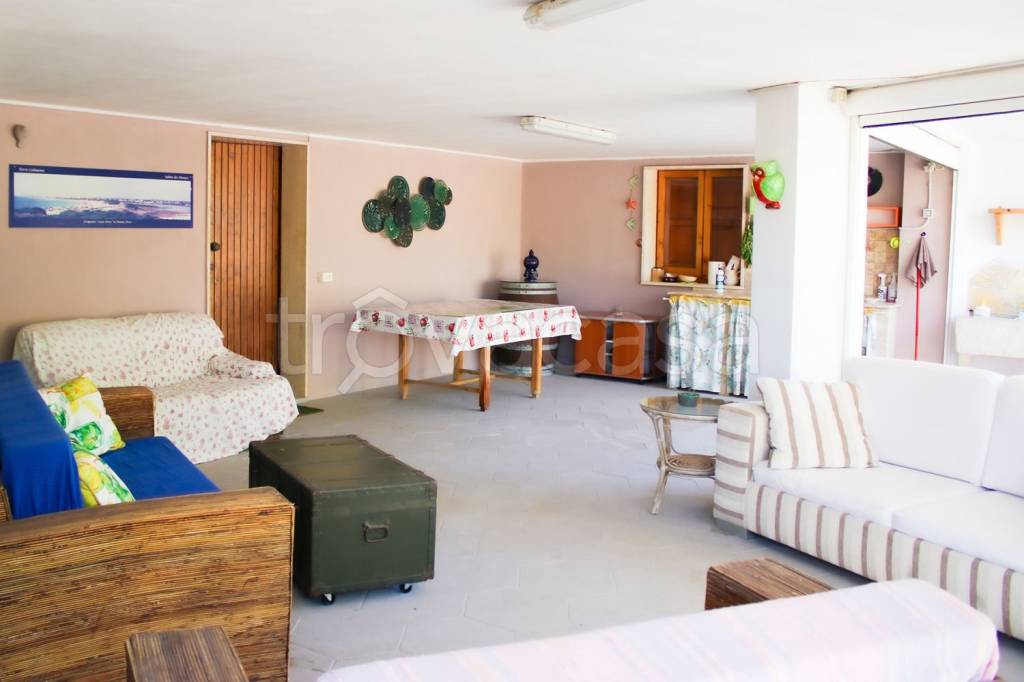 casa indipendente in vendita ad Avetrana