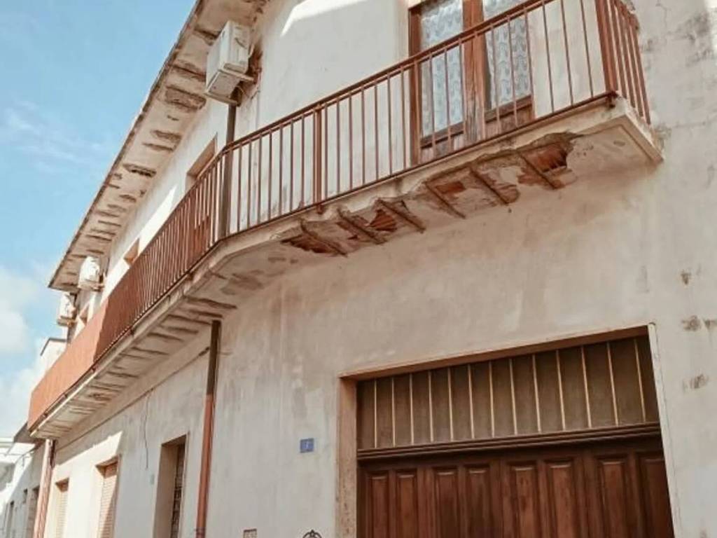 casa indipendente in vendita ad Avetrana
