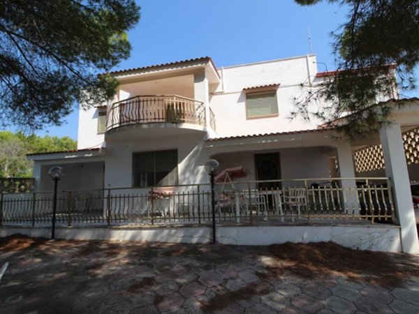 casa indipendente in vendita ad Avetrana