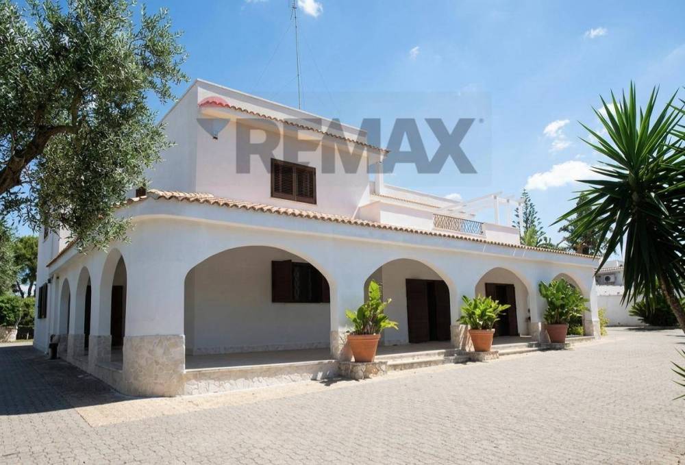casa indipendente in vendita ad Avetrana