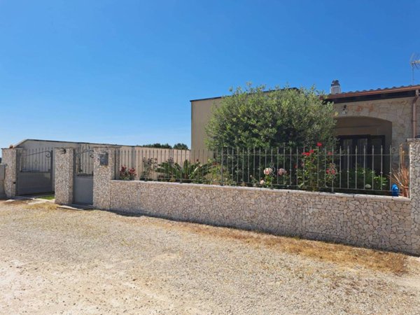 casa indipendente in vendita ad Avetrana