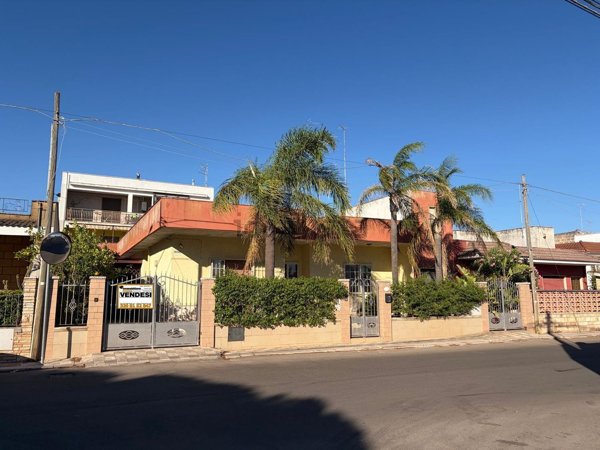 casa indipendente in vendita ad Avetrana