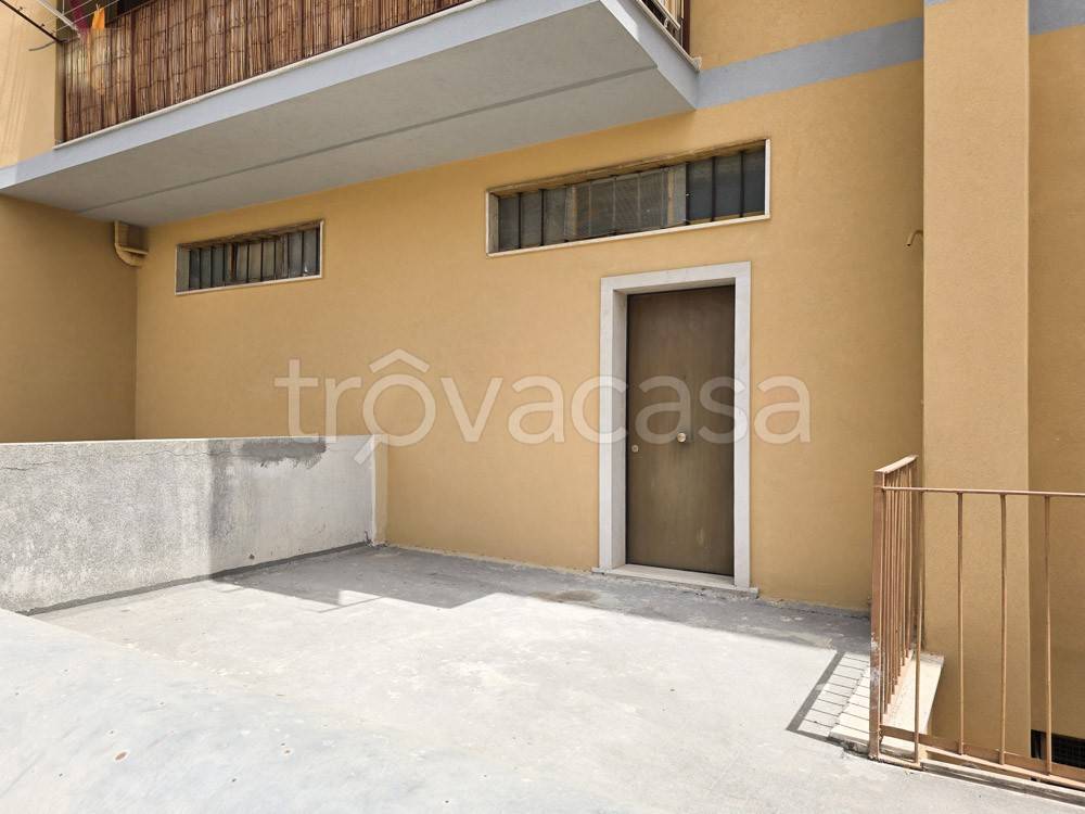 trivano in vendita a Carosino
