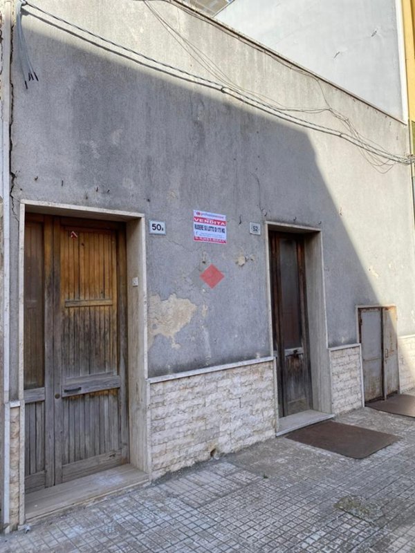 casa indipendente in vendita a Carosino