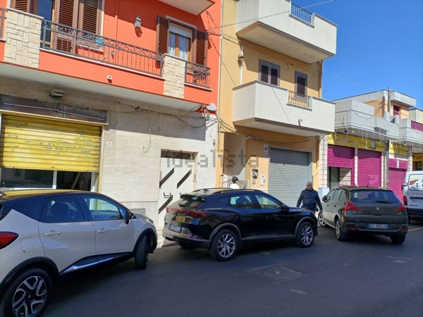 locale commerciale in vendita a Carosino