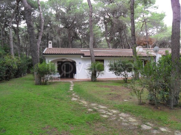 casa indipendente in vendita a Castellaneta